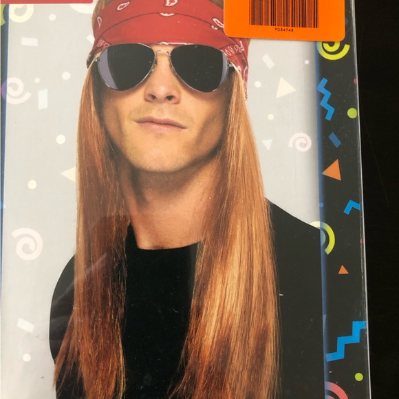 50% OFF AS AN ADD ON ITEM 🎸80’S/ 90’S WIG - Picture 3 of 10